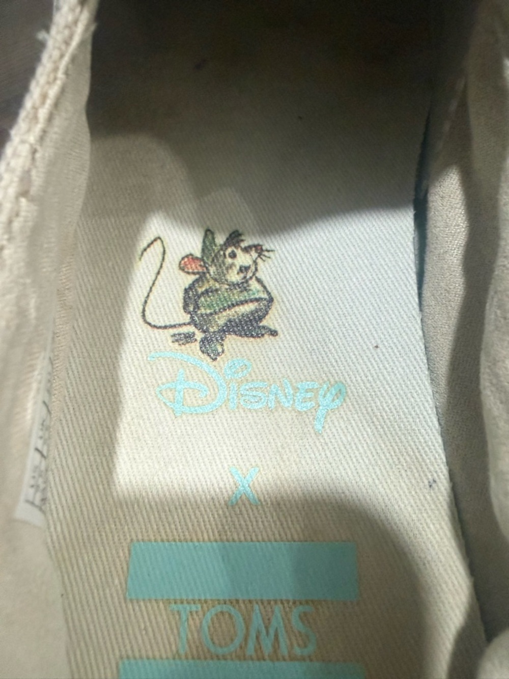 TOMS x Disney Gus & Jaq Alpargata Slip On Shoes Womens 7.5 Rare - Picture 10 of 10